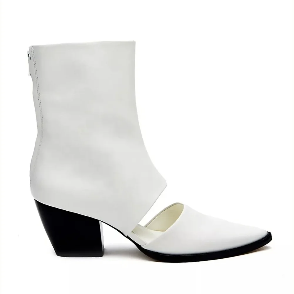 Matisse Caroline Cutout Booties from Anthropologie size 6.5 - Picture 2 of 8